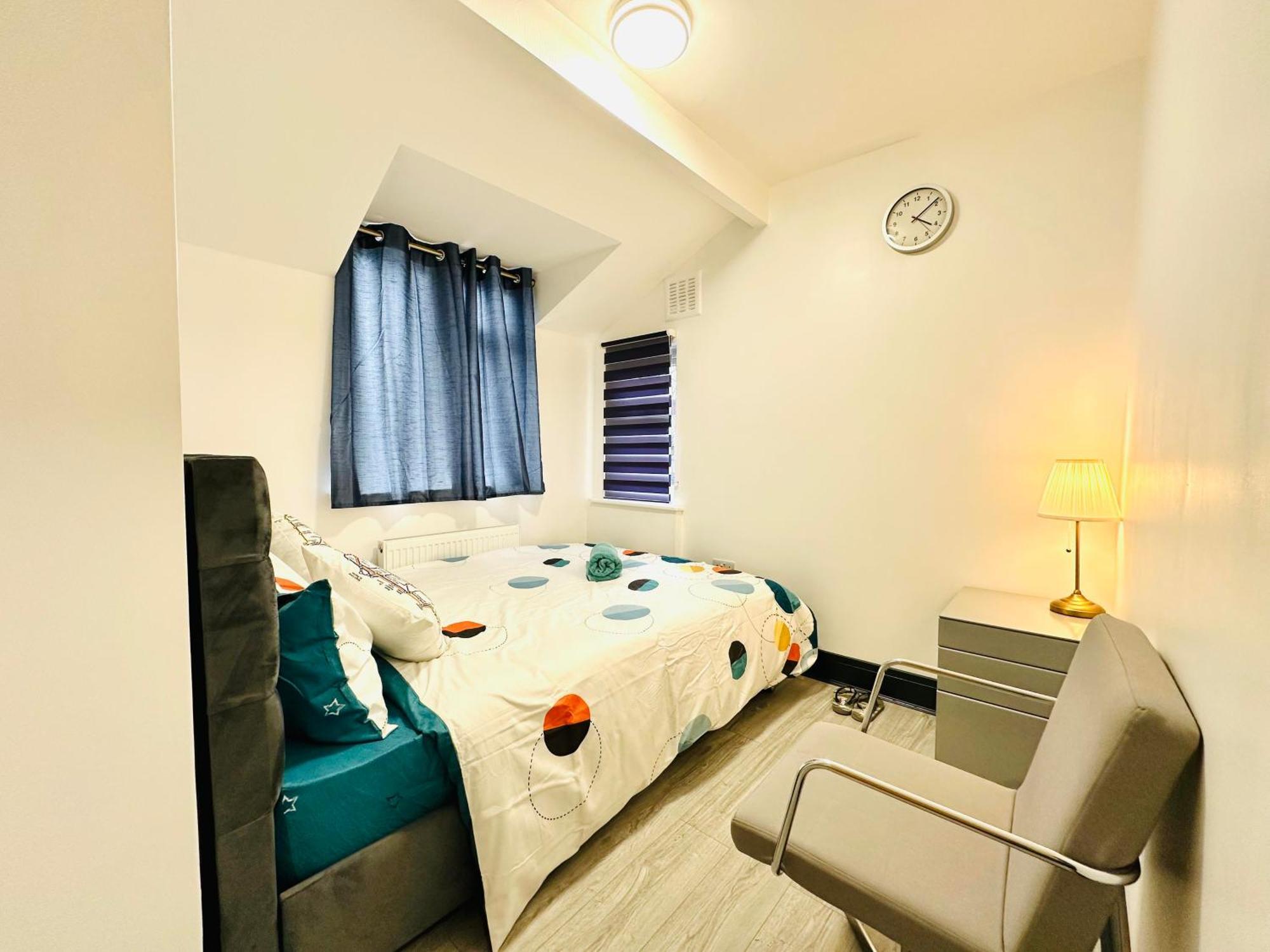 Great Place To Live In Dartford - Kent Aparthotel ภายนอก รูปภาพ