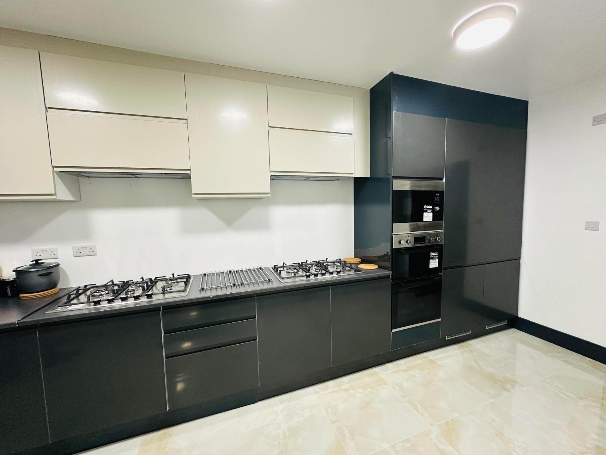 Great Place To Live In Dartford - Kent Aparthotel ภายนอก รูปภาพ